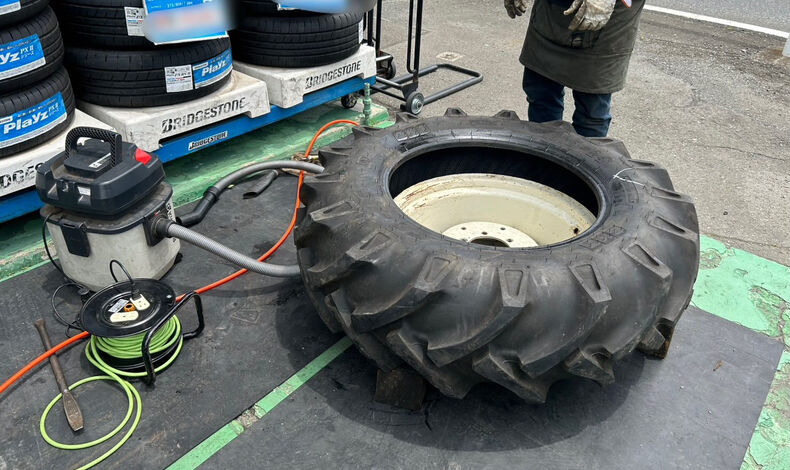 画像2645：伊勢原市にあるコクピットコジマです！